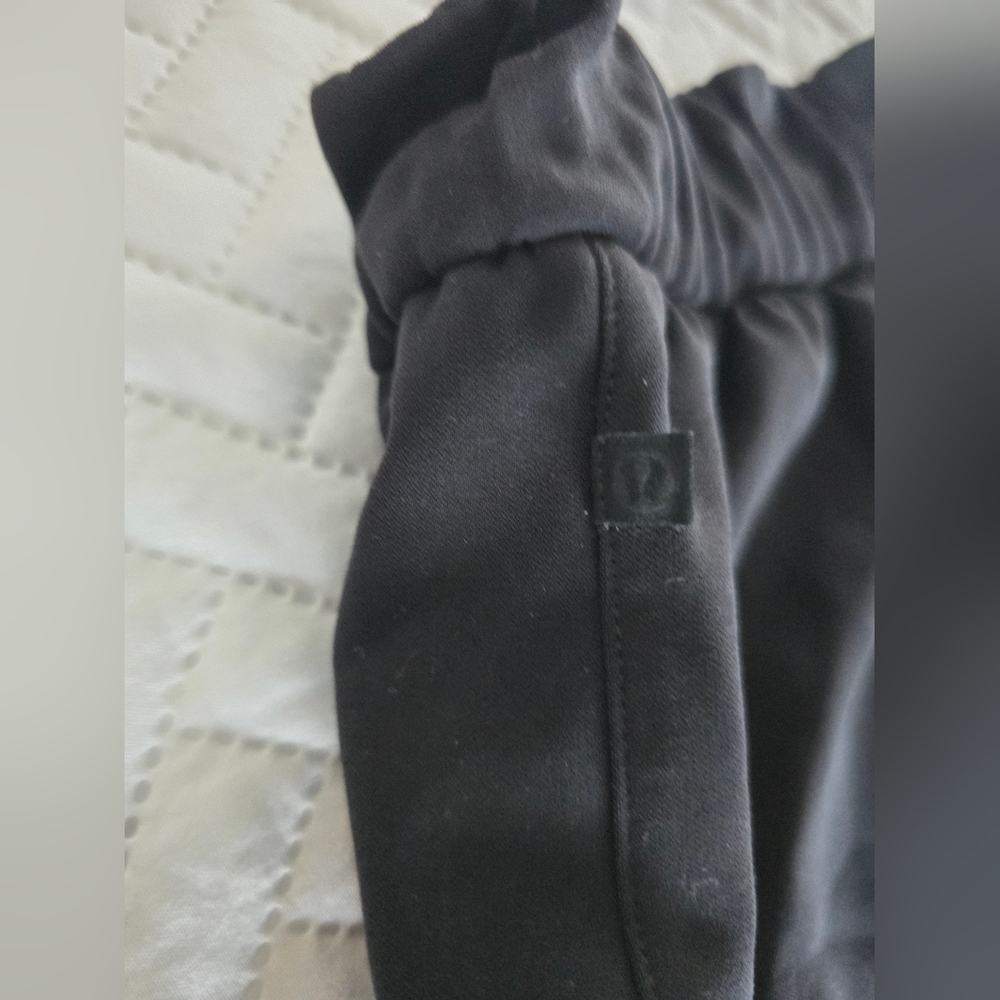 Lululemon Noir Crop Pants Black - Picture 7 of 8